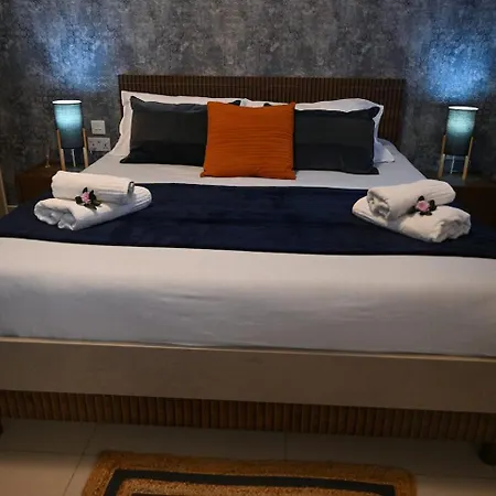 Fl 3 Ta'lonza Luxury With Hot Tub By Homely Lejlighed Mellieħa