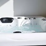 Fl 3 Ta'lonza Luxury With Hot Tub By Homely