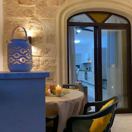 Fl 3 Ta'lonza Luxury With Hot Tub By Homely Apartament *
