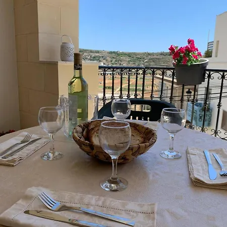 Apartament Fl 3 Ta'lonza Luxury With Hot Tub By Homely Mellieħa