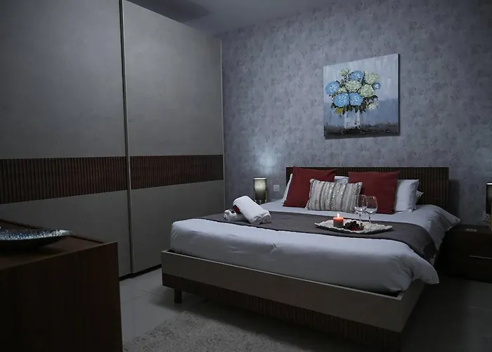 Fl 3 Ta'lonza Luxury With Hot Tub By Homely