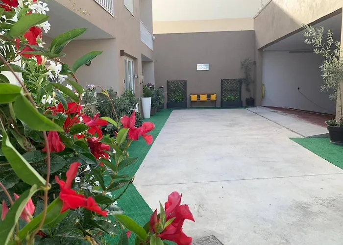 Appartement Fl 3 Ta'lonza Luxury With Hot Tub By Homely Mellieħa