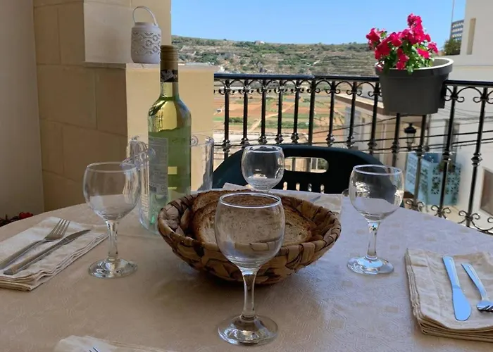 Appartement Fl 3 Ta'lonza Luxury With Hot Tub By Homely Mellieħa