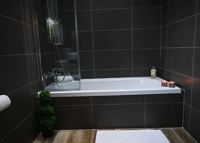 Fl 3 Ta'lonza Luxury With Hot Tub By Homely Appartement