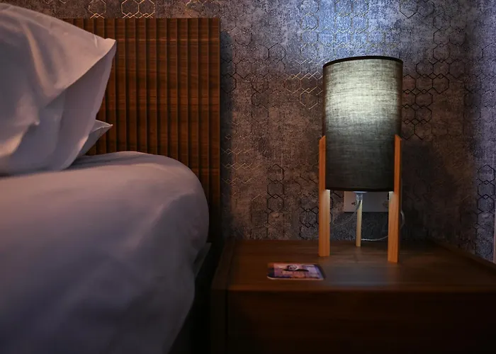 Fl 3 Ta'lonza Luxury With Hot Tub By Homely